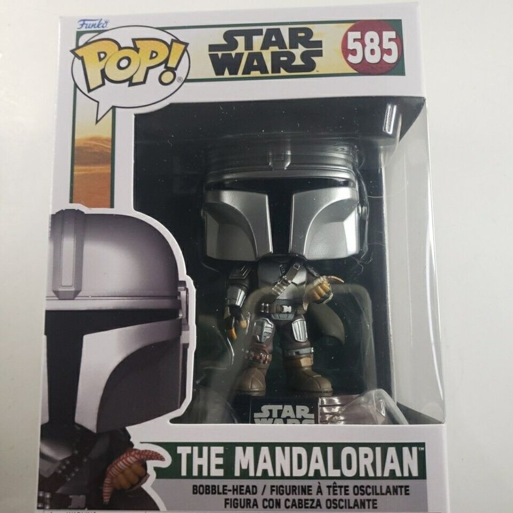 Pop Star Wars The Mandalorian 3.75 Inch Action Figure - The Mandalorian #585